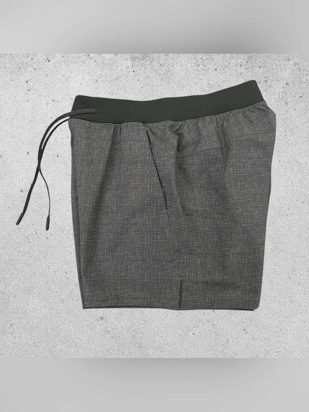 Lululemon Zeroed In Shorts - Picture 4 of 4